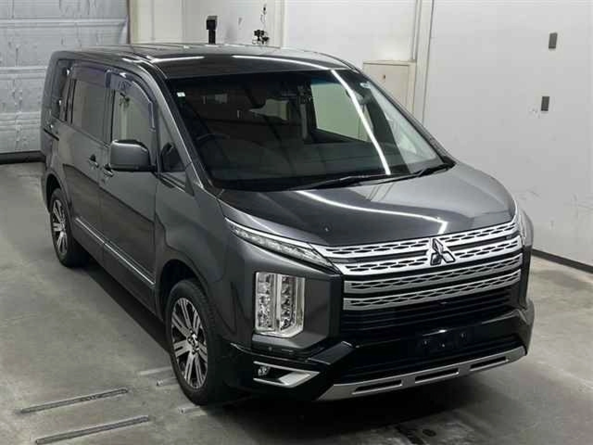 MITSUBISHI DELICA D5 CV1W 2021