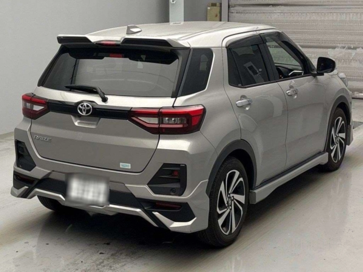 TOYOTA RAIZE