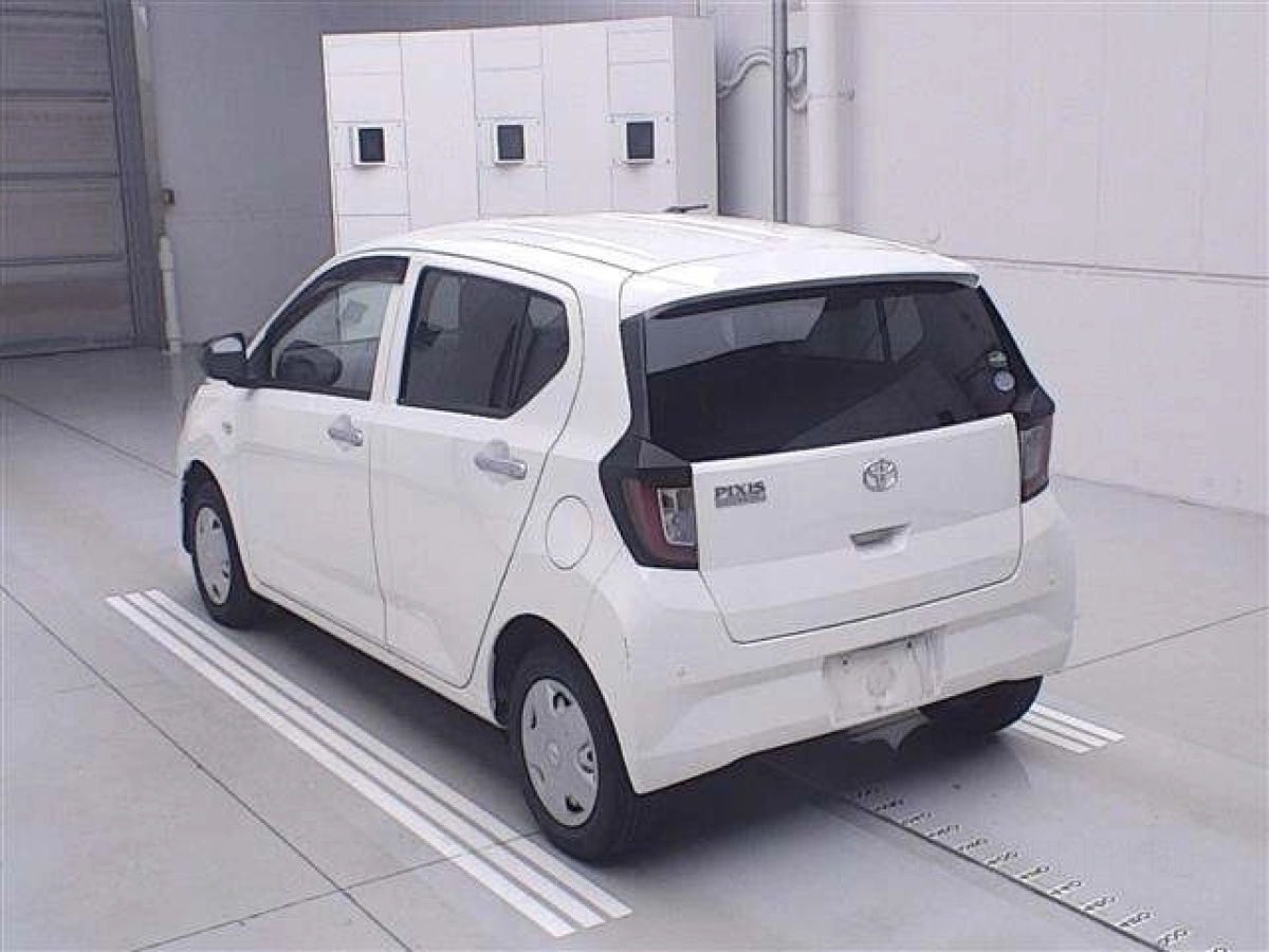 TOYOTA PIXIS EPOCH