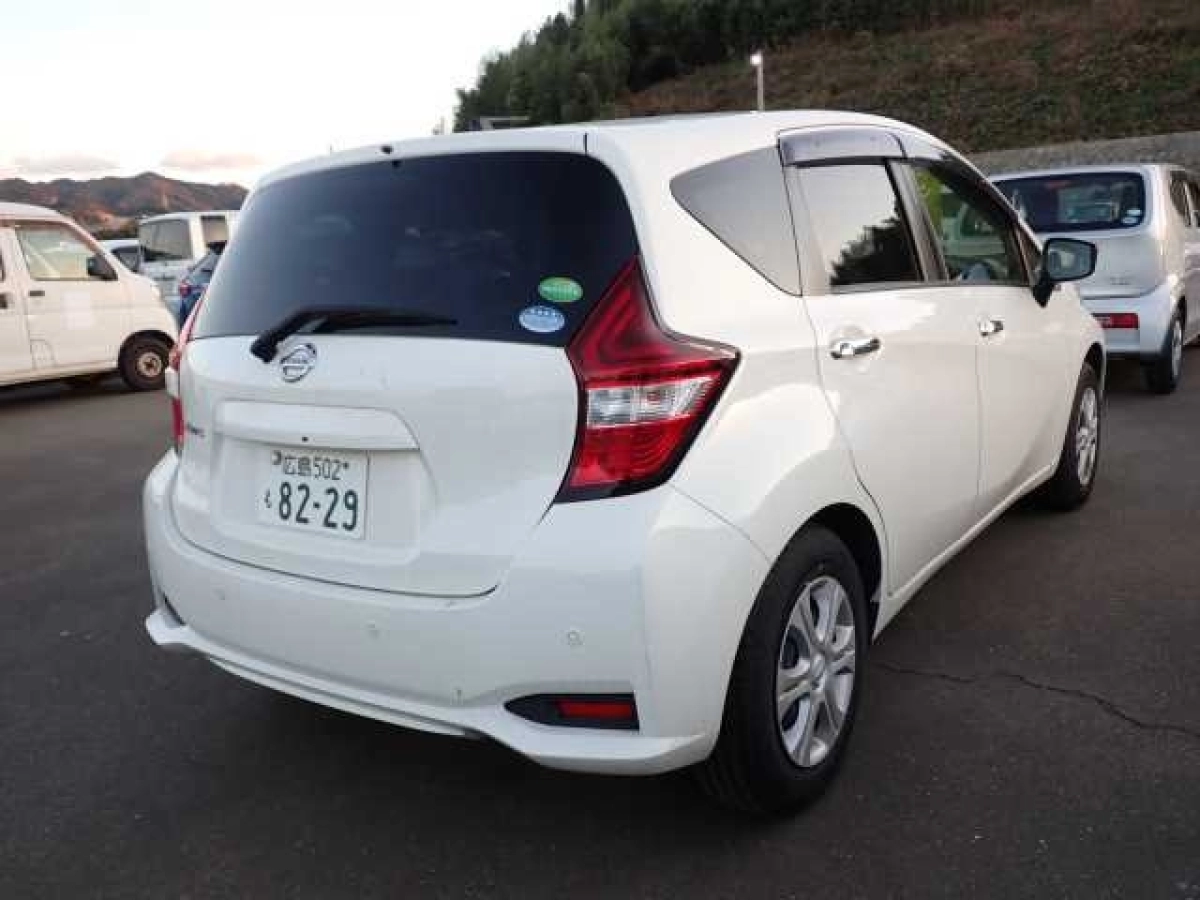 NISSAN NOTE