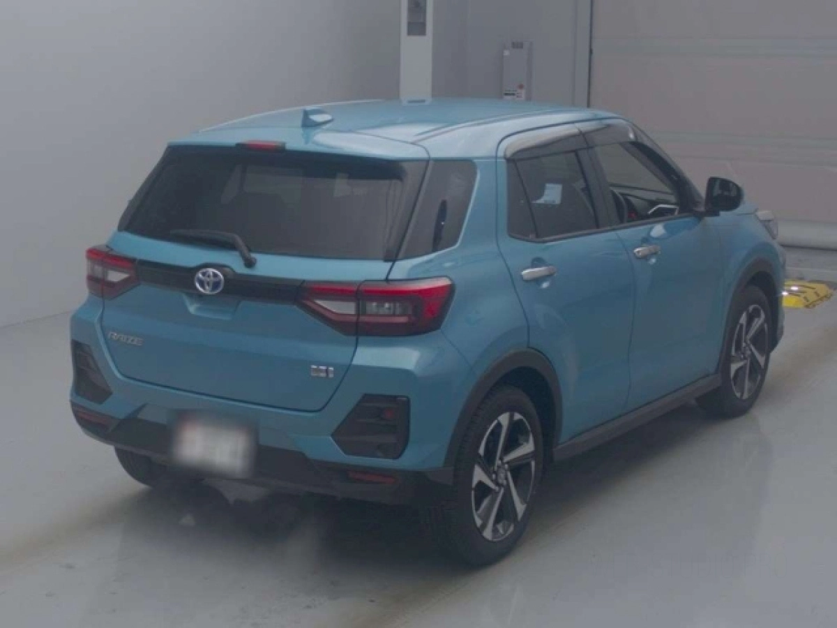 TOYOTA RAIZE