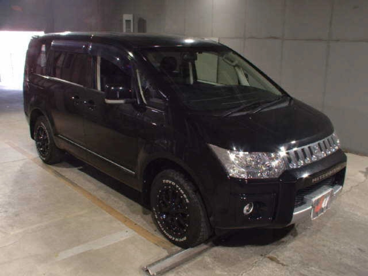 MITSUBISHI DELICA D5 CV5W 2019