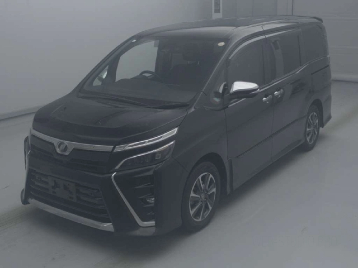 TOYOTA VOXY ZRR80W 2019