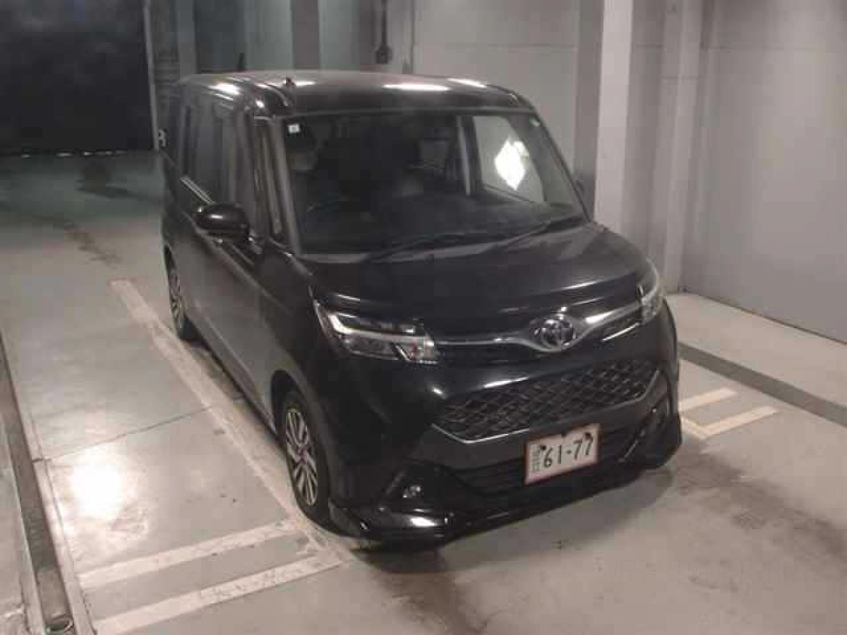 TOYOTA TANK M900A 2019