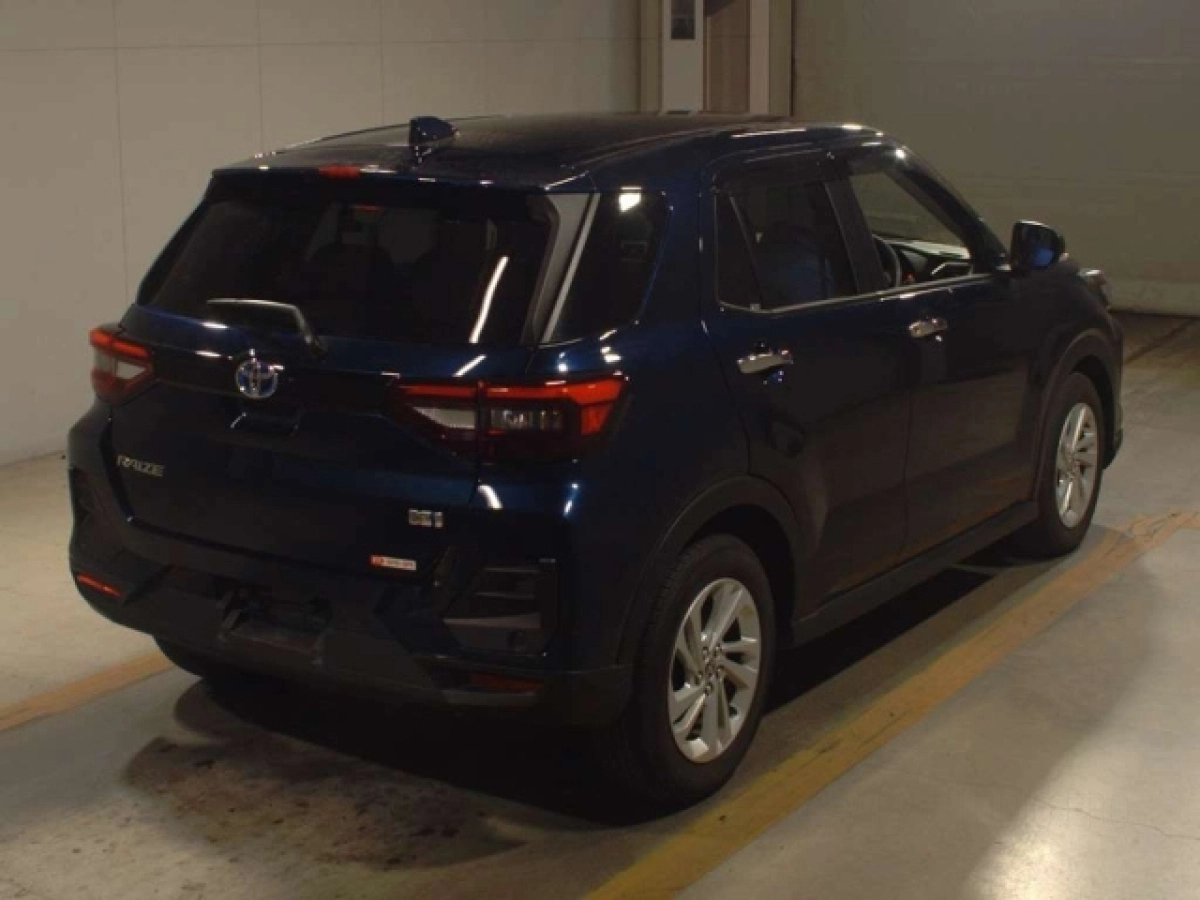 TOYOTA RAIZE