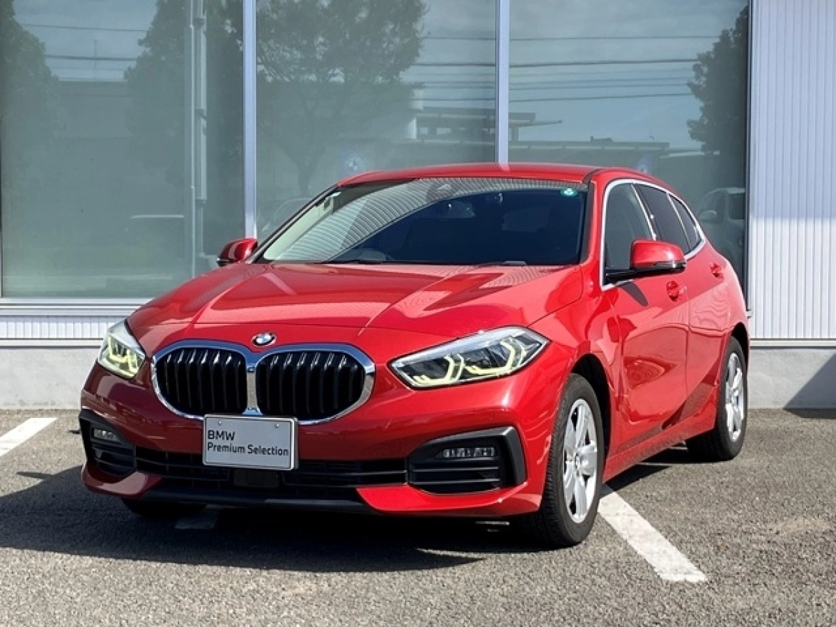 BMW 1 SERIES