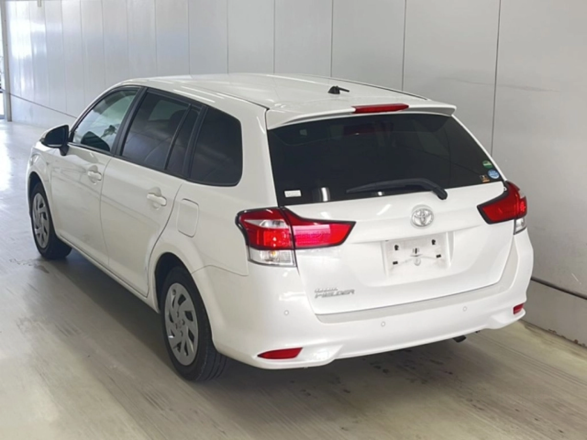 TOYOTA COROLLA FIELDER