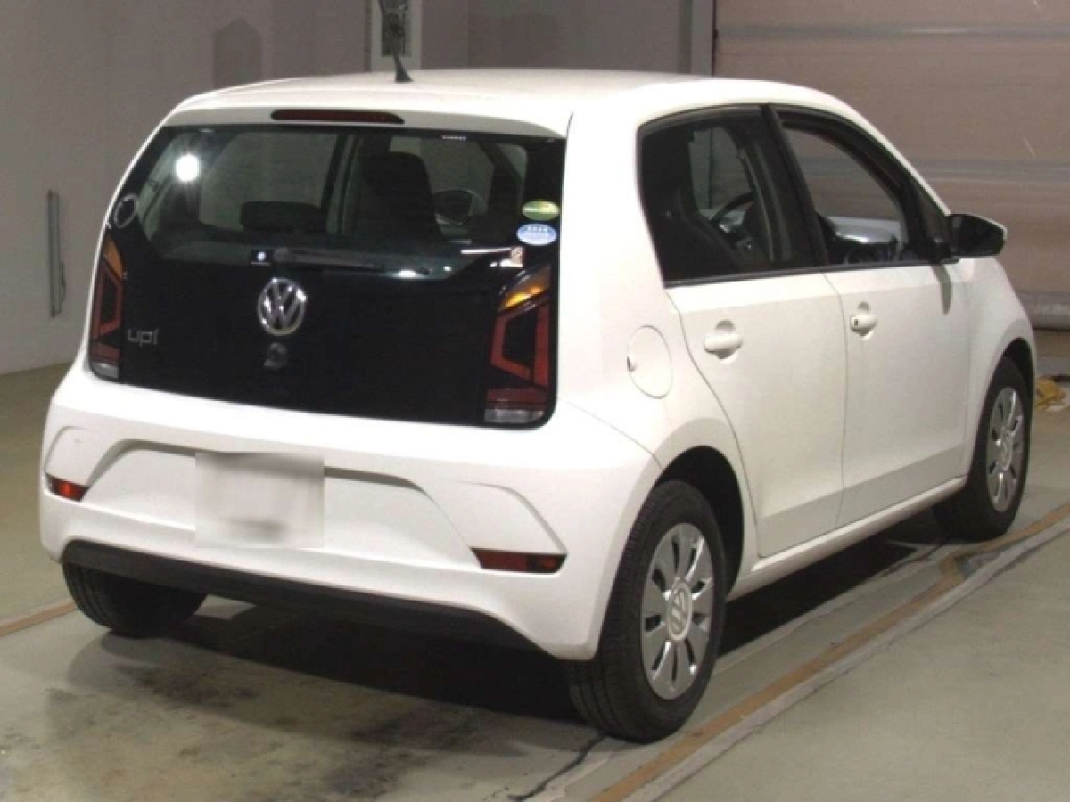 VOLKSWAGEN UP