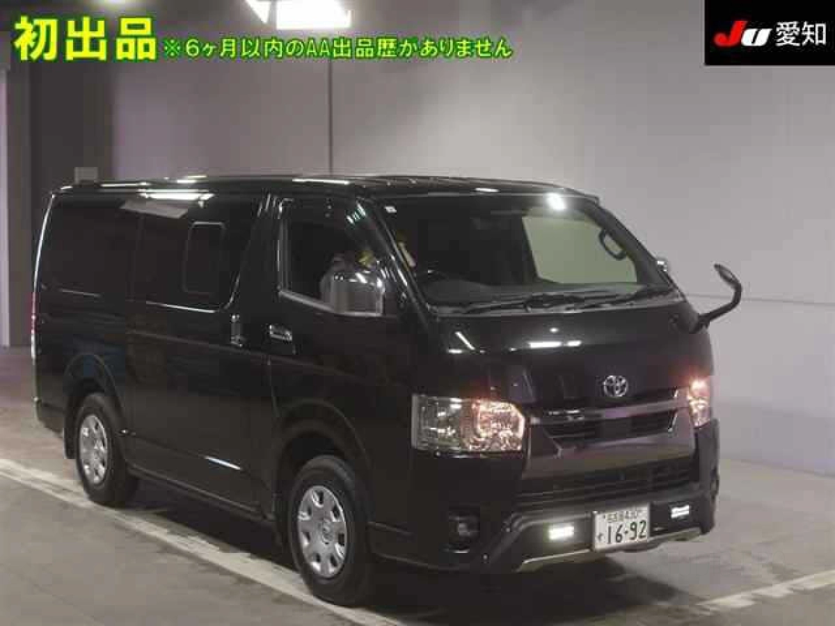 TOYOTA HIACE VAN GDH206V 2023