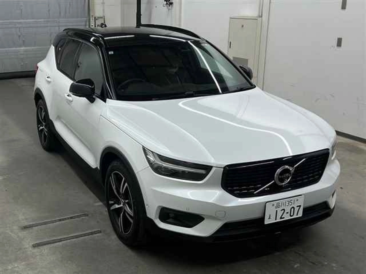 VOLVO XC40 XB420TXCM 2021