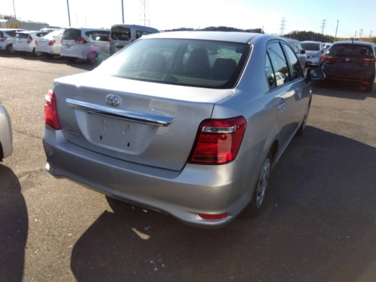 TOYOTA COROLLA AXIO