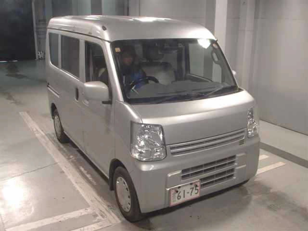 NISSAN CLIPPER VAN DR17V 2019