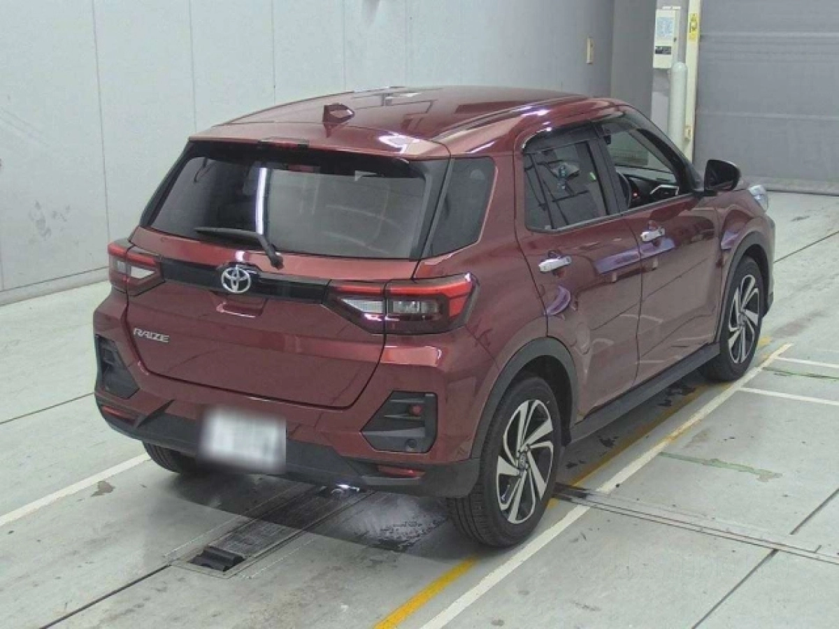 TOYOTA RAIZE