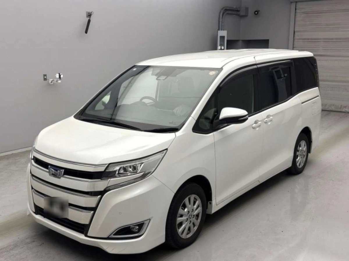 TOYOTA NOAH ZWR80G 2021