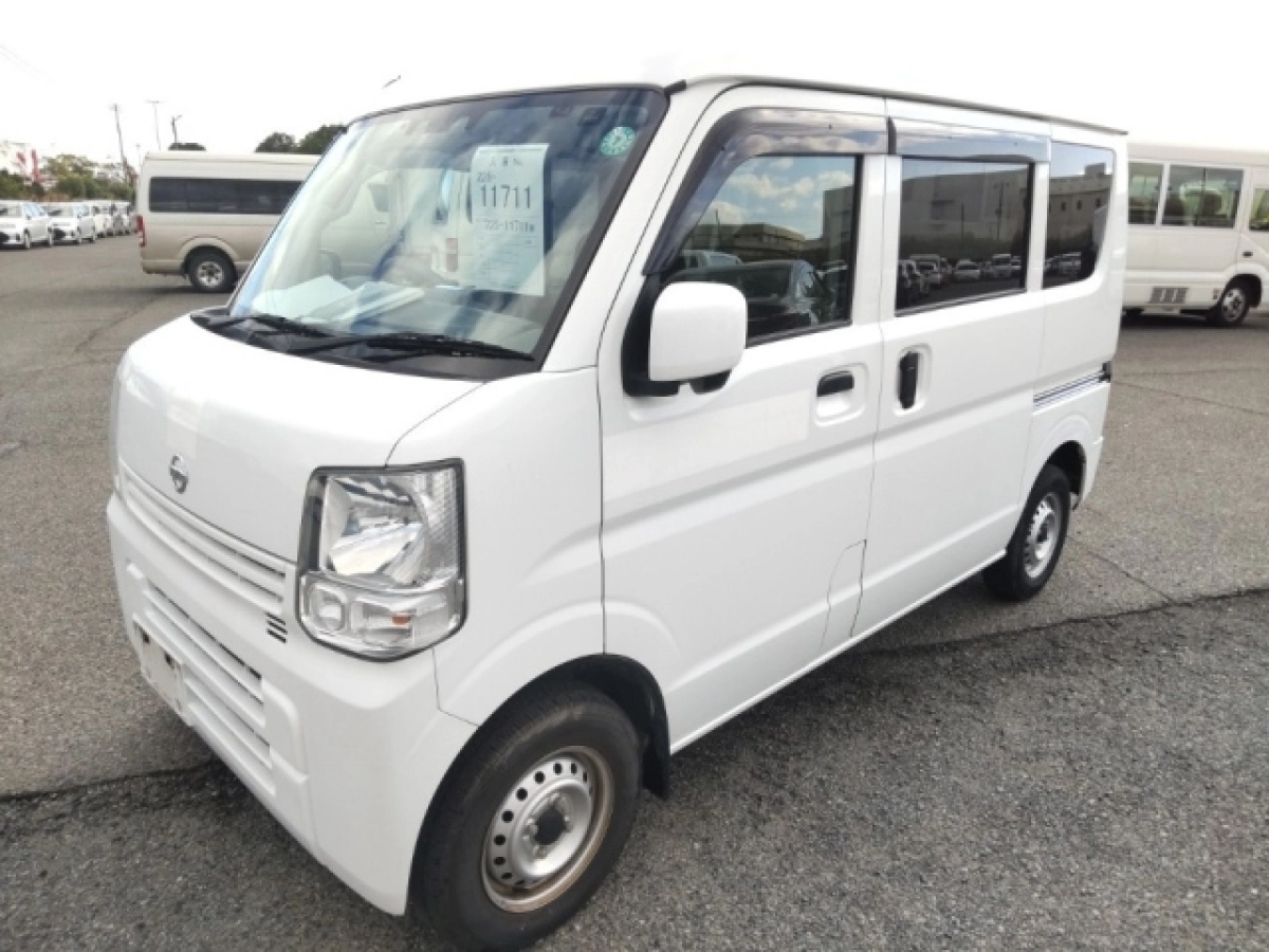 NISSAN CLIPPER VAN DR17V 2020