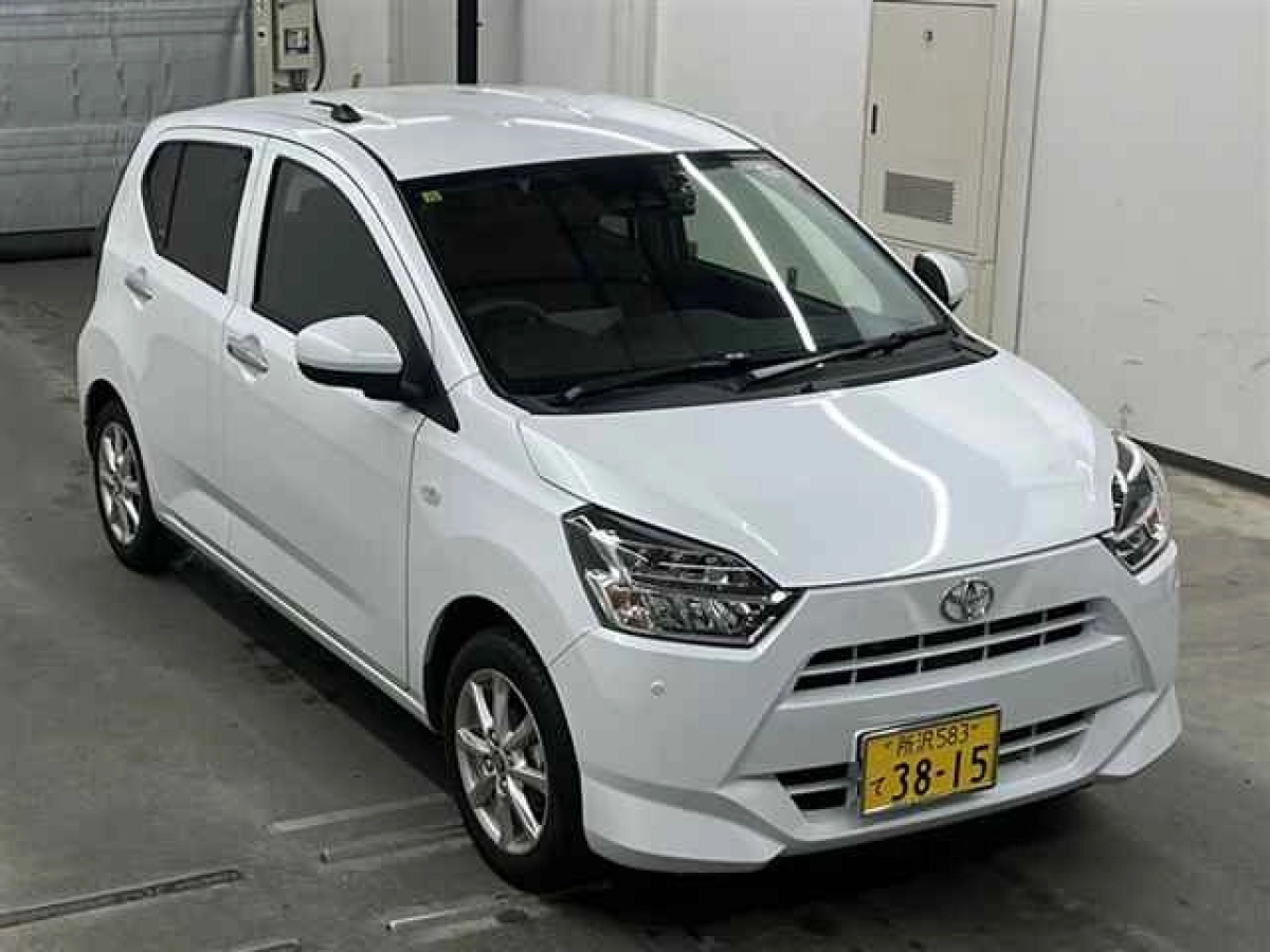 TOYOTA PIXIS EPOCH LA350A 2023