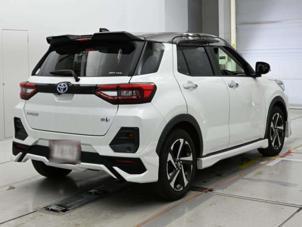 TOYOTA RAIZE