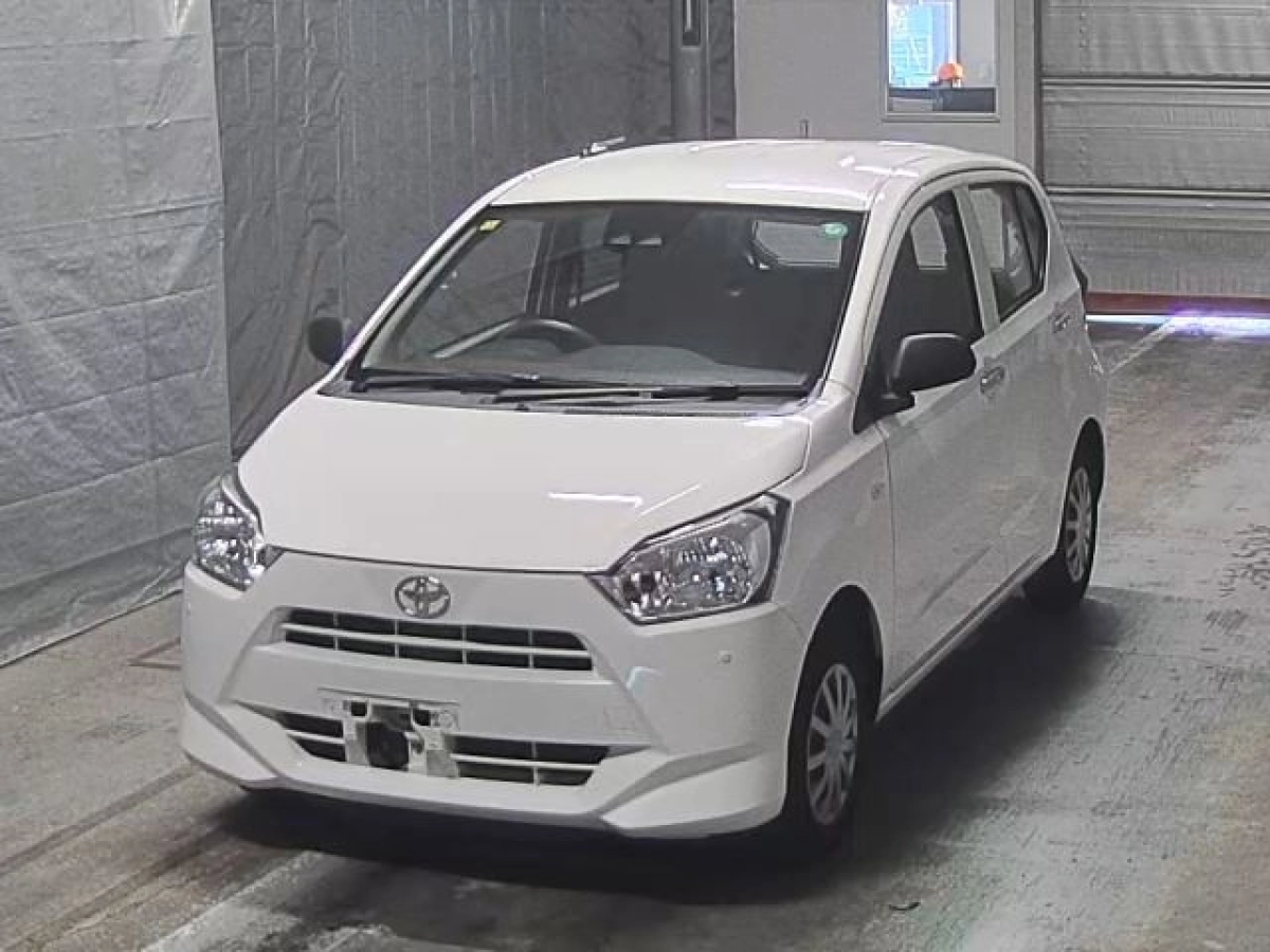 TOYOTA PIXIS EPOCH LA350A 2020