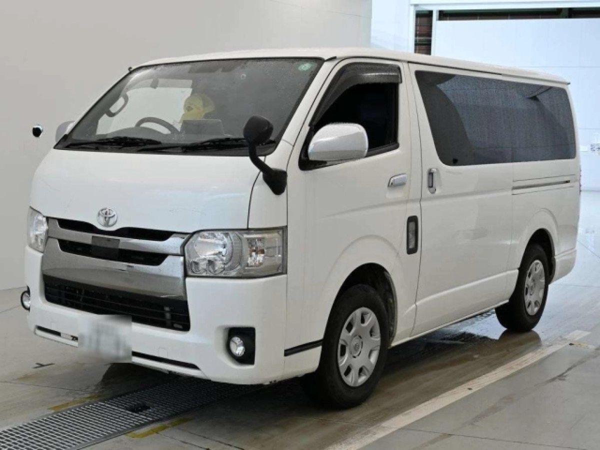 TOYOTA REGIUS ACE VAN GDH201V 2020