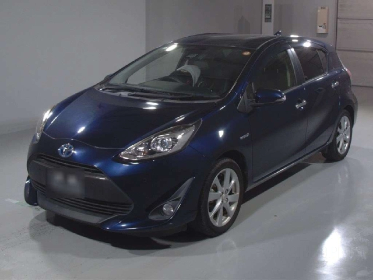 TOYOTA AQUA NHP10 2019