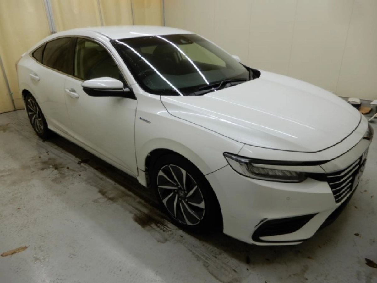HONDA INSIGHT ZE4 2019