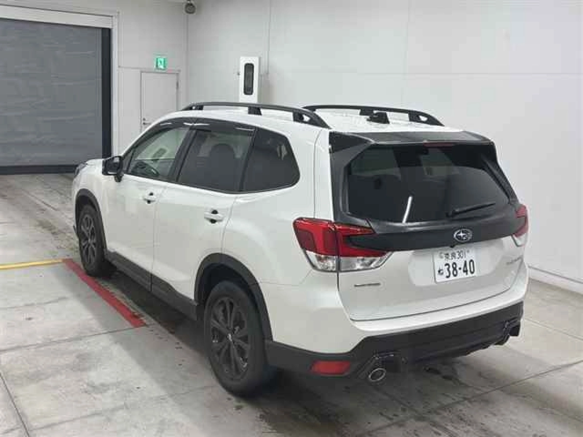 SUBARU FORESTER