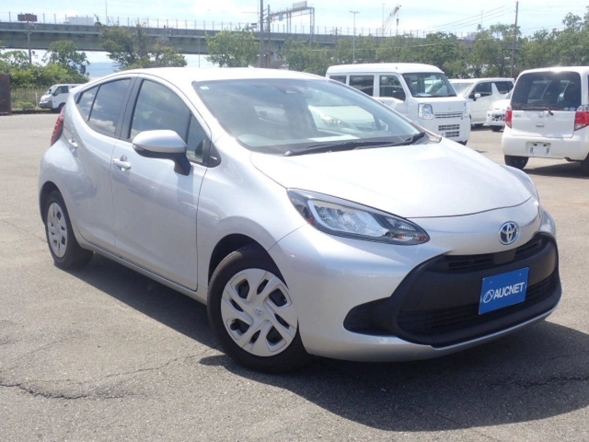 TOYOTA AQUA MXPK11 2022