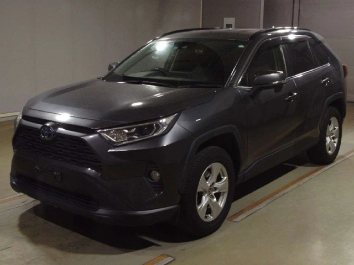 TOYOTA RAV4 AXAH54 2021