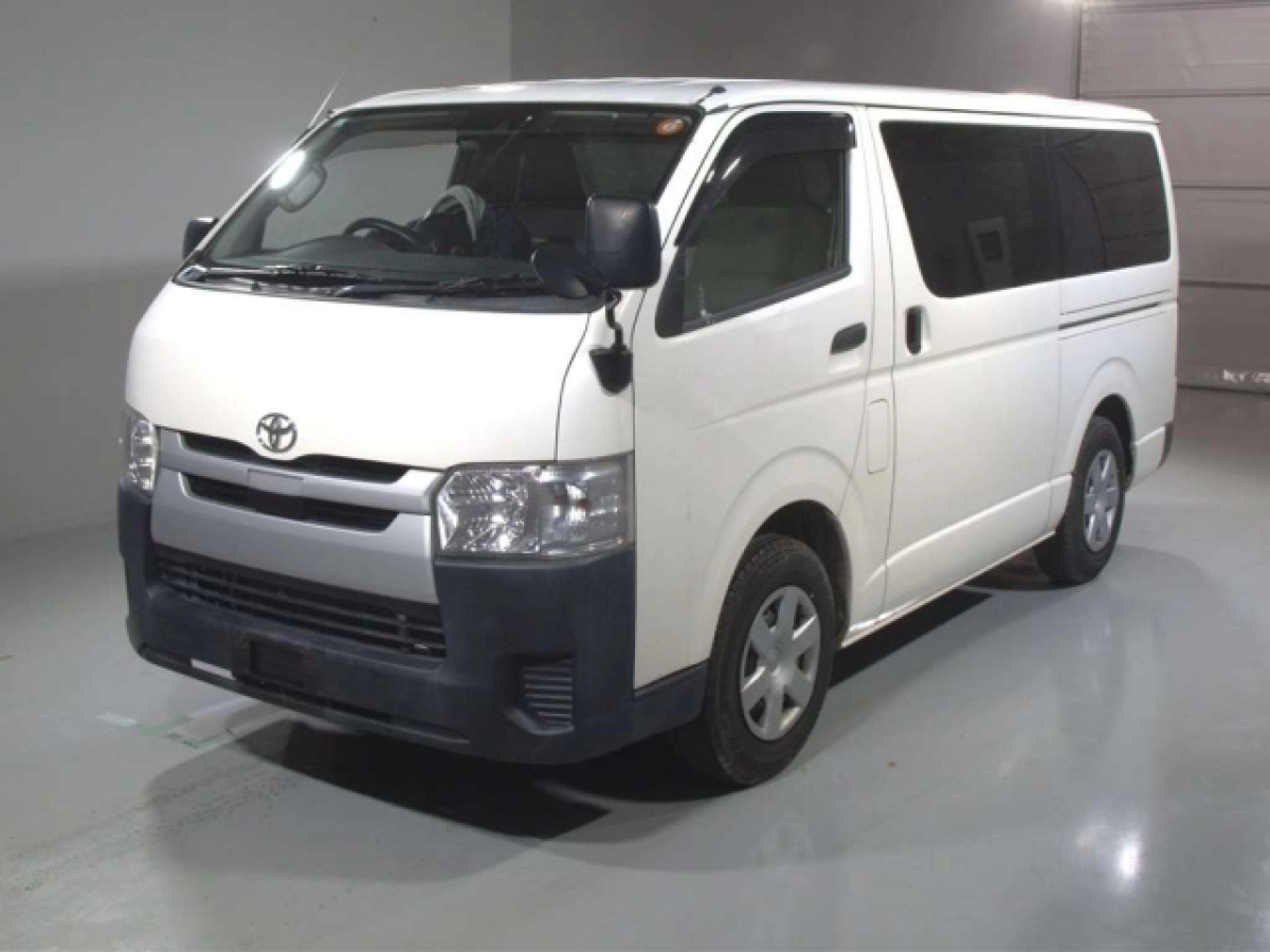 TOYOTA REGIUS ACE VAN TRH200V 2019