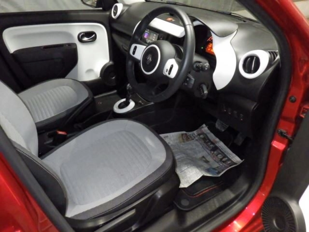 RENAULT TWINGO AHH4B 2021