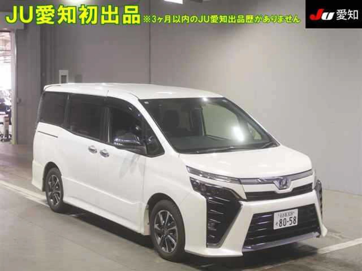 TOYOTA VOXY ZRR80W 2019