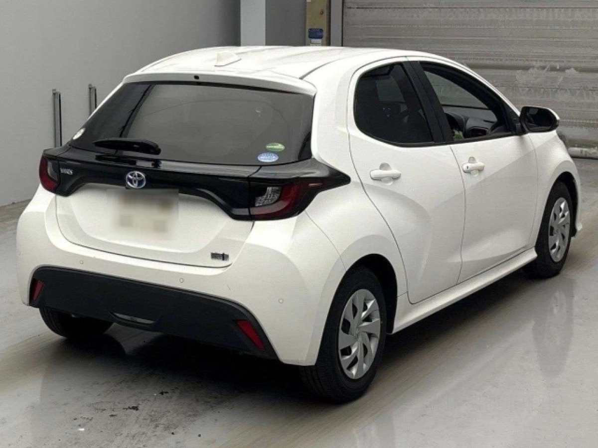 TOYOTA YARIS