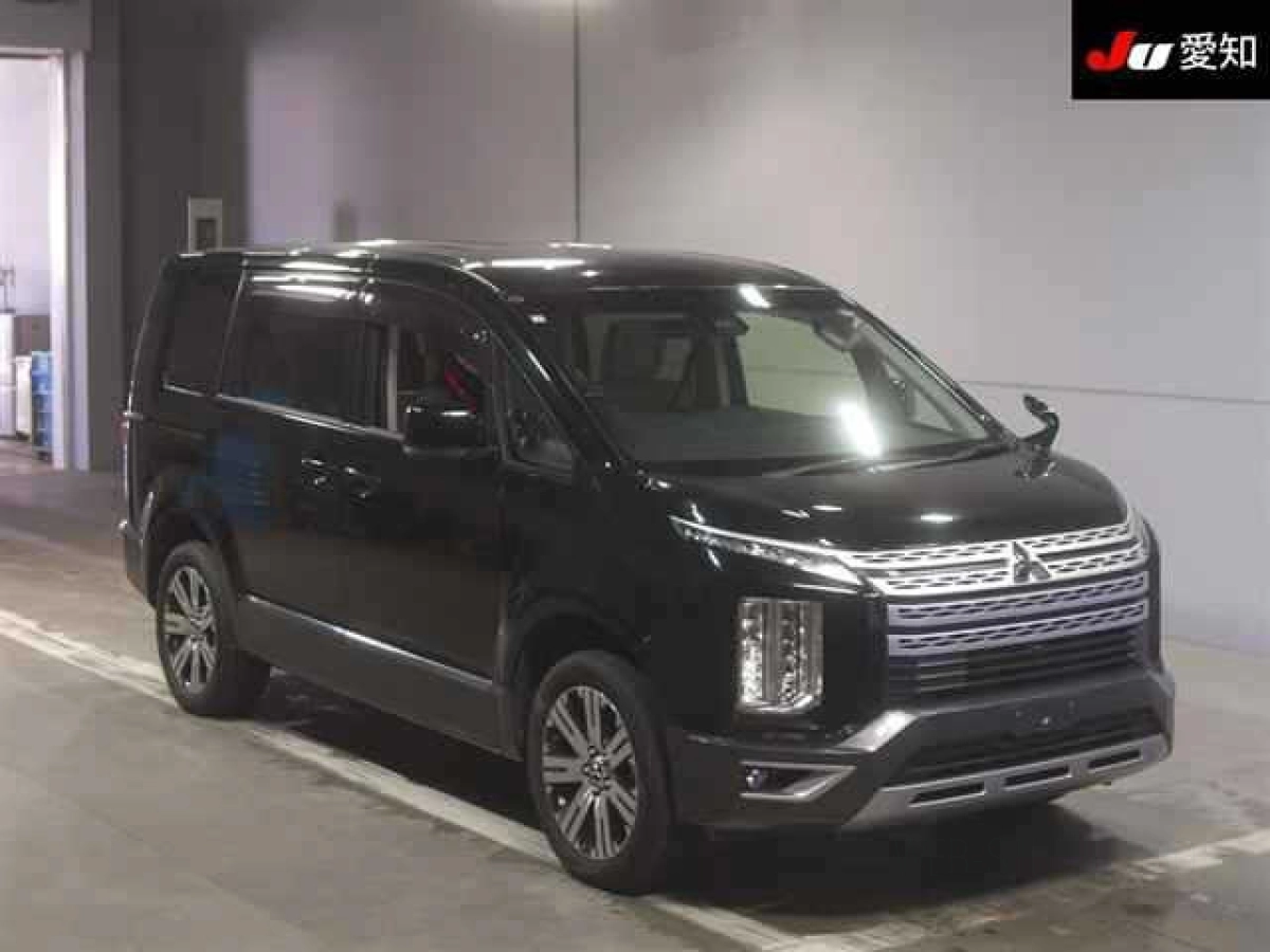 MITSUBISHI DELICA D5 CV1W 2019