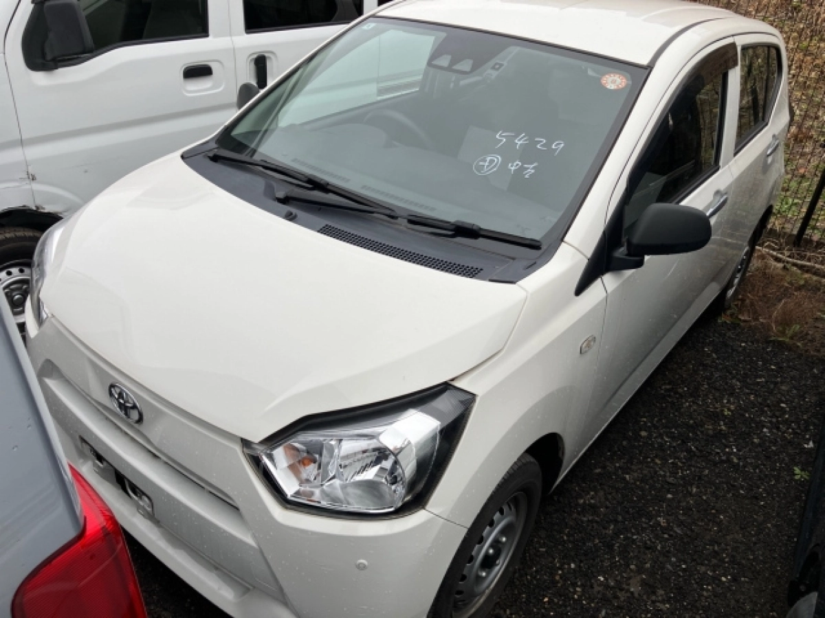 TOYOTA PIXIS EPOCH LA350A 2020