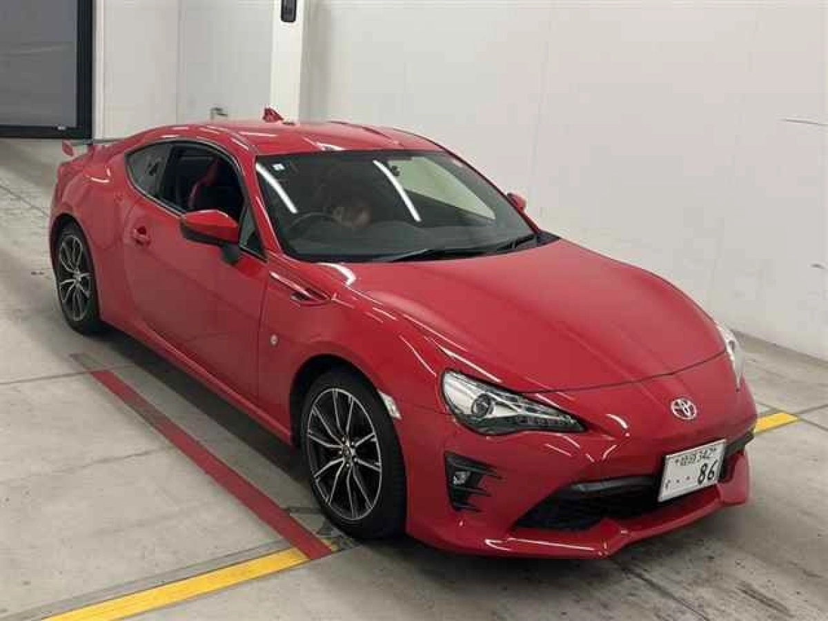 TOYOTA 86 ZN6 2019