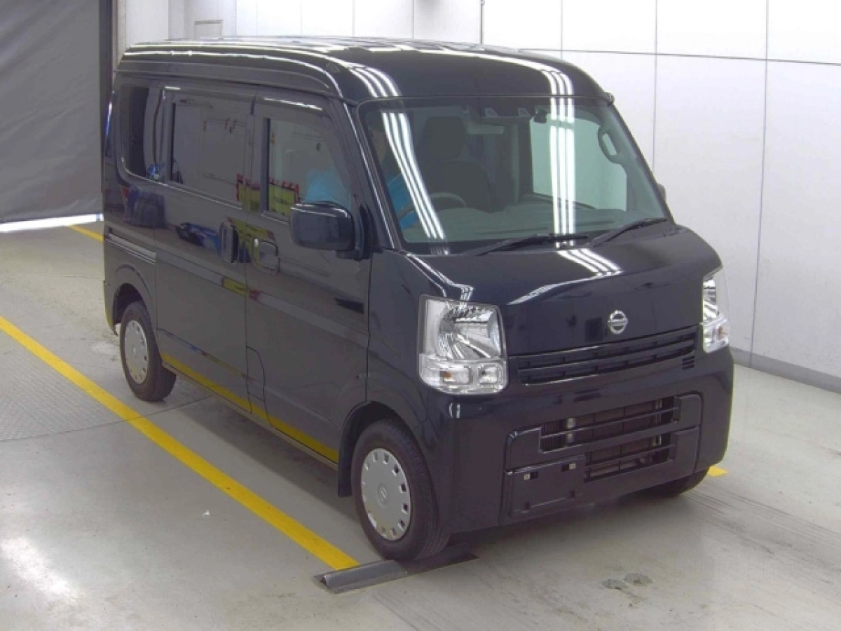 NISSAN CLIPPER VAN DR17V 2021