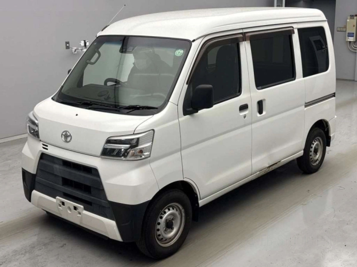TOYOTA PIXIS VAN S321M 2020