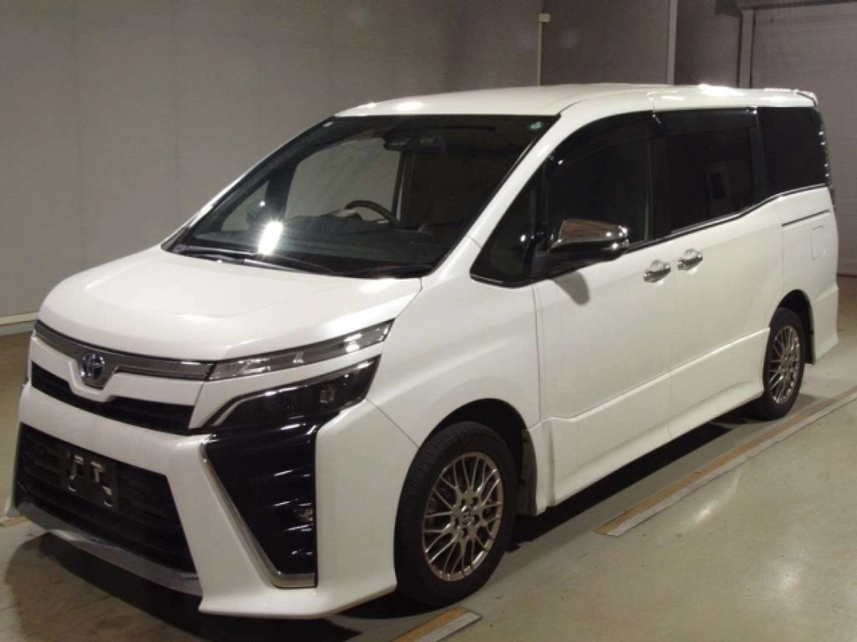 TOYOTA VOXY ZWR80W 2021
