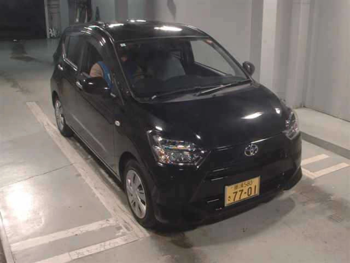 TOYOTA PIXIS EPOCH LA350A 2024