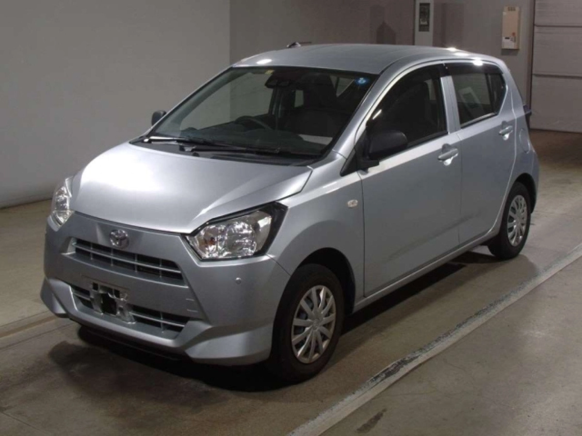 TOYOTA PIXIS EPOCH LA350A 2022