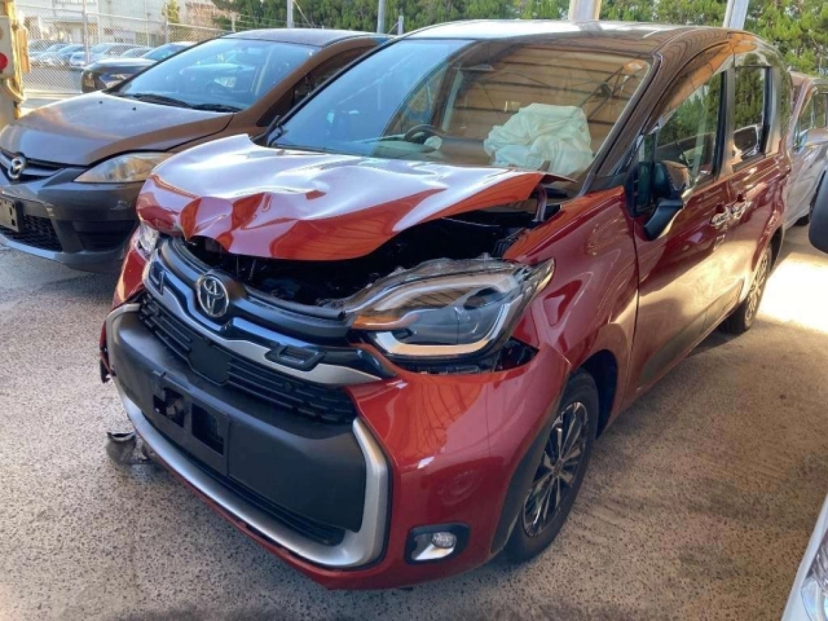 TOYOTA SIENTA MXPL10G 2025