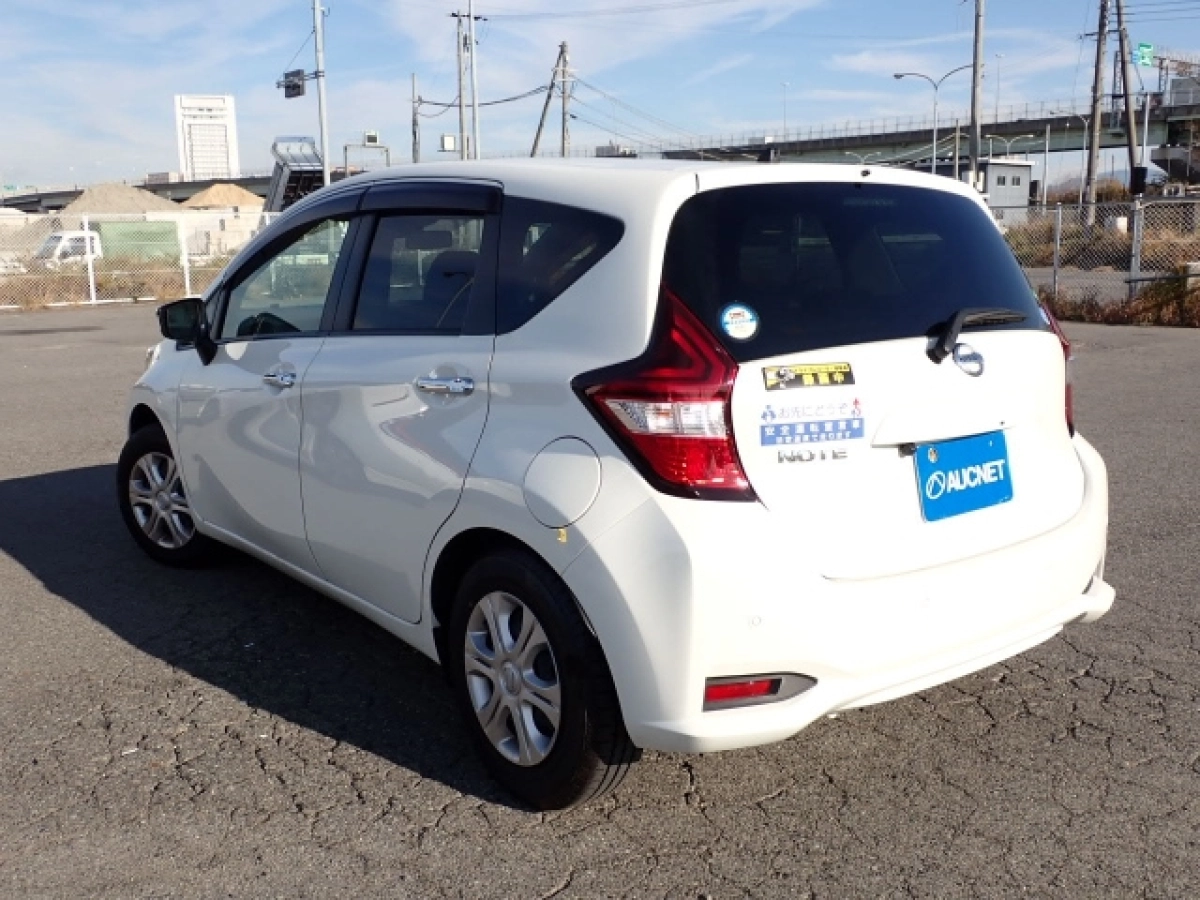 NISSAN NOTE