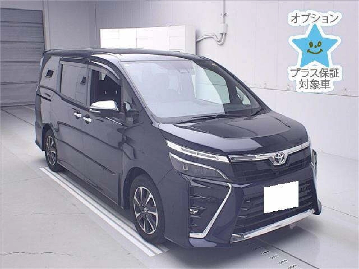 TOYOTA VOXY ZRR80W 2020
