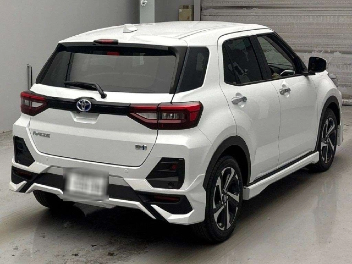 TOYOTA RAIZE