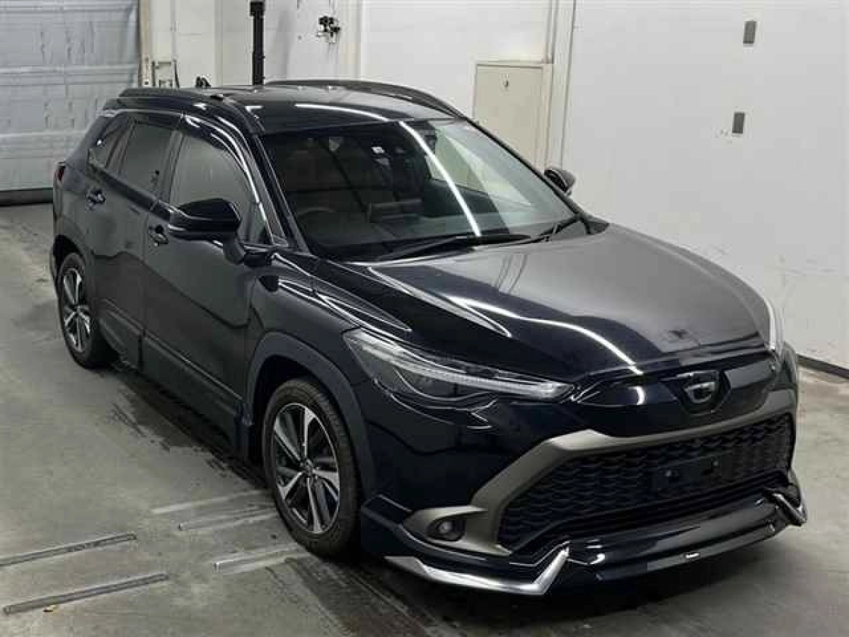 TOYOTA COROLLA CROSS