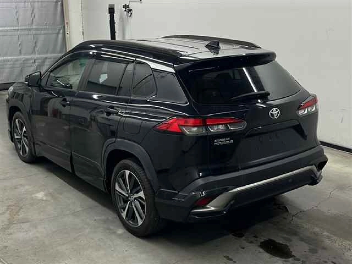 TOYOTA COROLLA CROSS