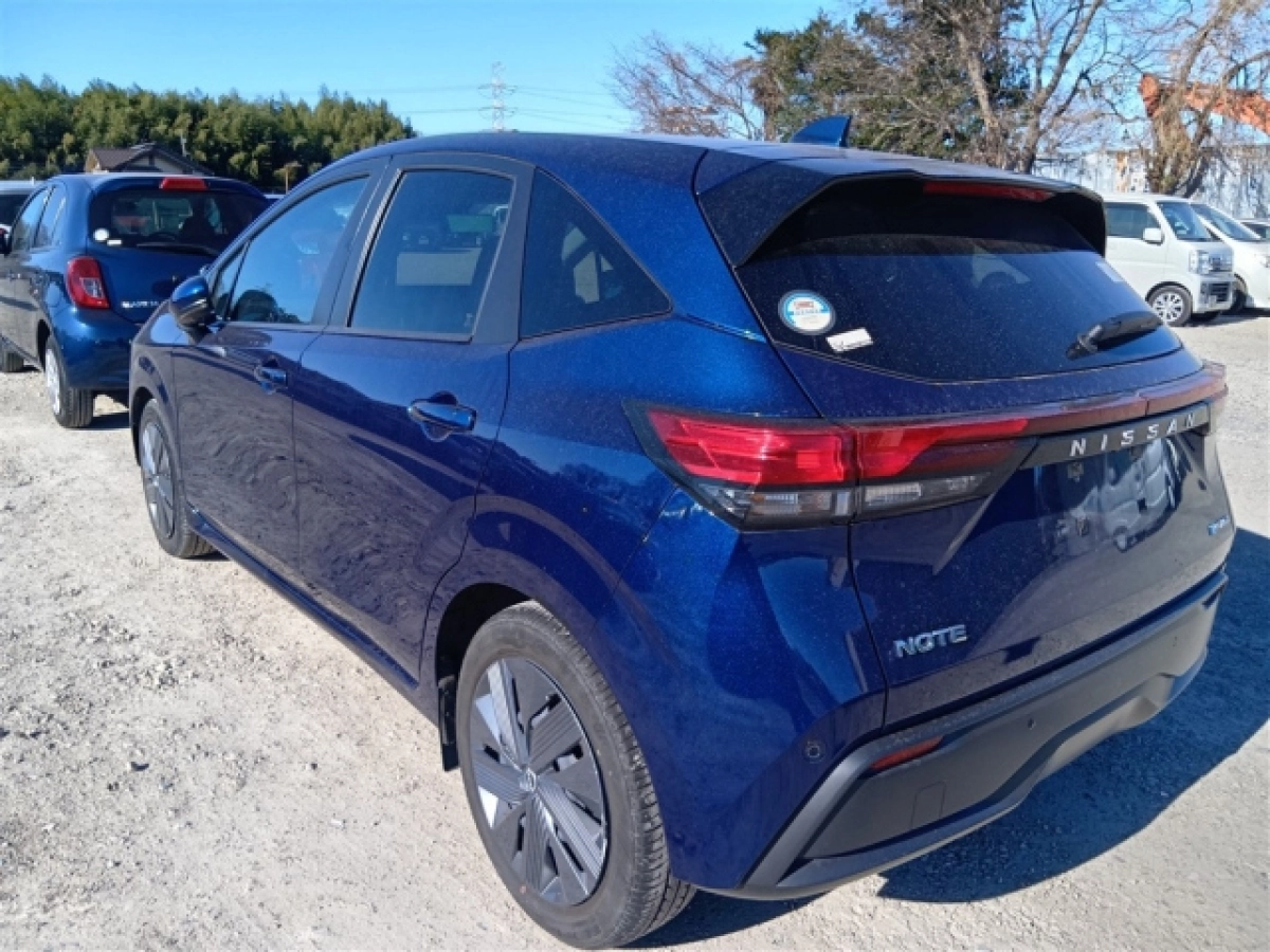 NISSAN NOTE