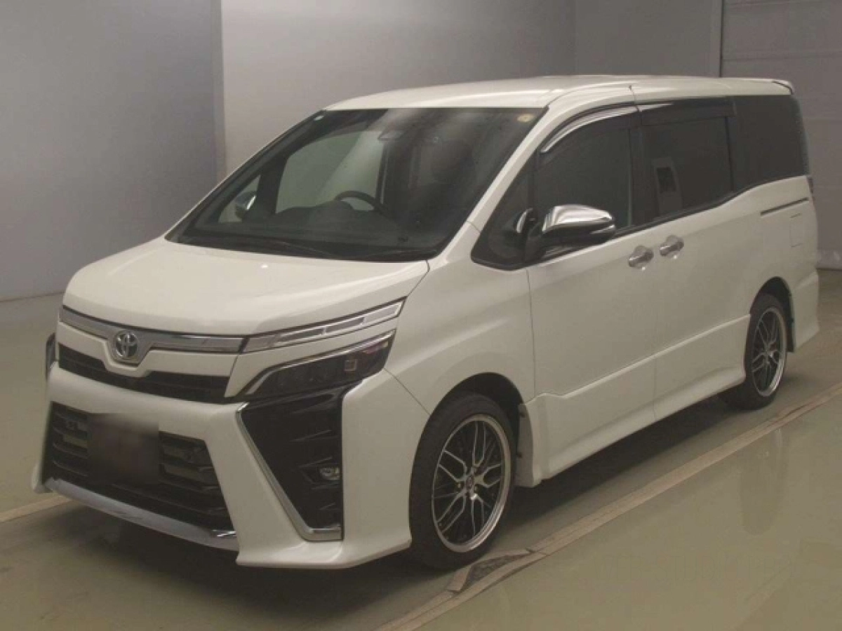 TOYOTA VOXY ZRR80W 2021
