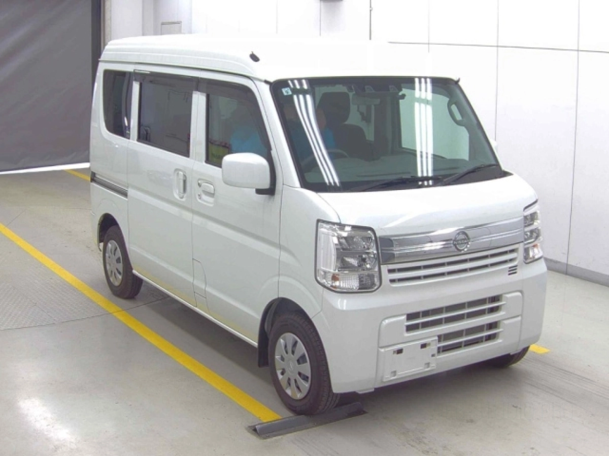 NISSAN CLIPPER VAN DR17V 2024