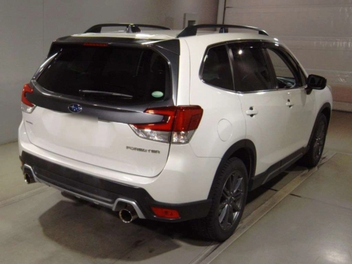 SUBARU FORESTER